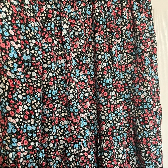 NWT, Kirundo Spring Floral Dress Size Small - Picture 5 of 12